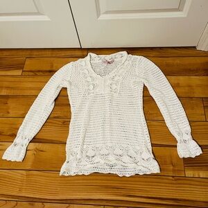 Laurie Felt White V-Neck Crochet Sweater